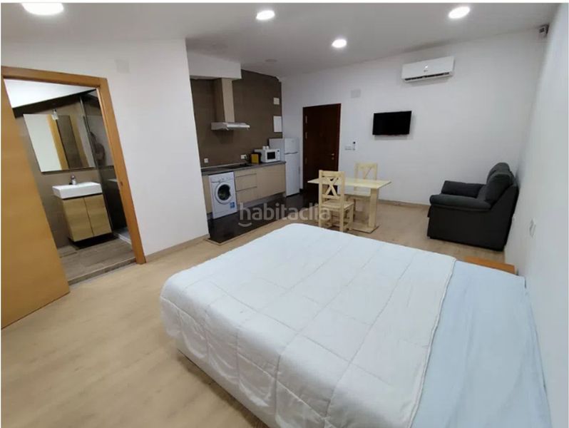 Foto f77c5864-2d75-4f9e-9de9-104eed64fd3a. Miete loft mit parking in Nou Altabix Elche / Elx