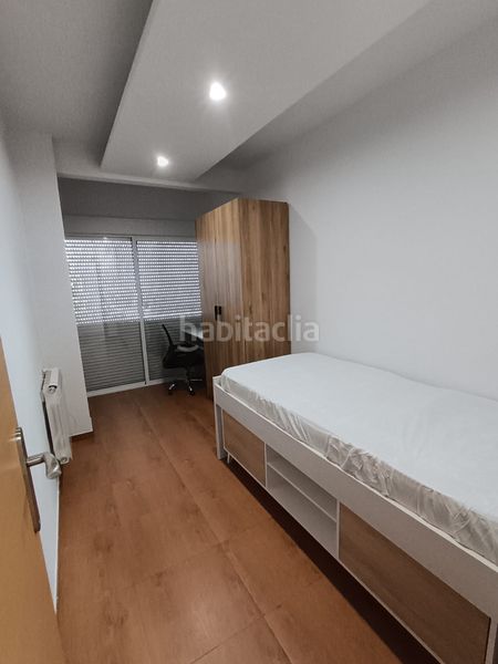 Foto 0d9447bd-1255-49c5-804f-59e4b7f69d6e. Rent flat in Sector V Elche / Elx