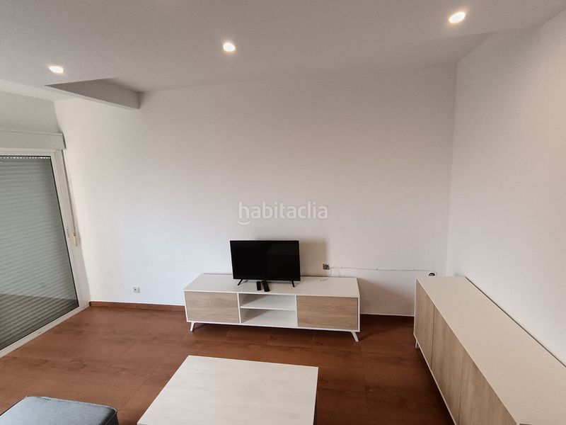 Foto 96c318e8-e6d8-463a-a529-5ecc3c7d45fc. Rent flat in Sector V Elche / Elx