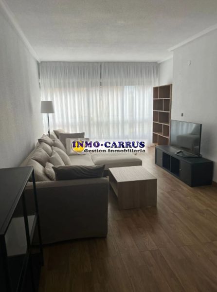 Foto 4679aae2-4709-4847-b256-eb5d40b059ea. Rent flat in Centro Elche / Elx