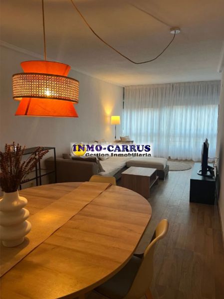 Foto c67e39f1-56f6-4d31-b9c6-26b23d67a288. Rent flat in Centro Elche / Elx