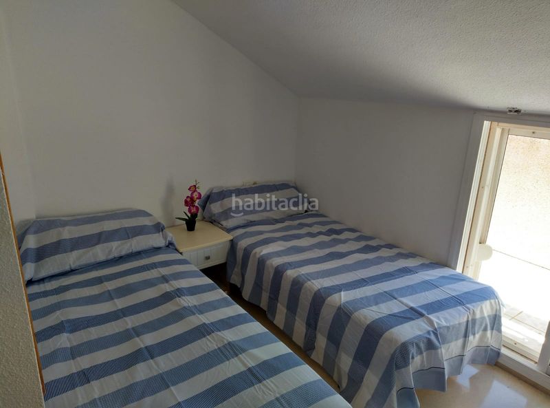 Foto 83ca018f-3c49-438f-9549-7a20891b7a02. Lloguer dúplex a Playa Tamarit-Playa Lissa Santa Pola