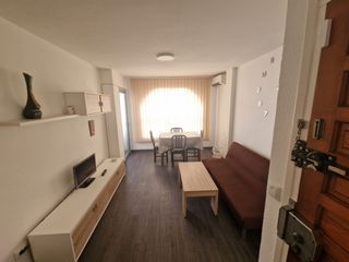 Rent Flat in Gran Playa. Apartamento para larga estancia en playa lisa