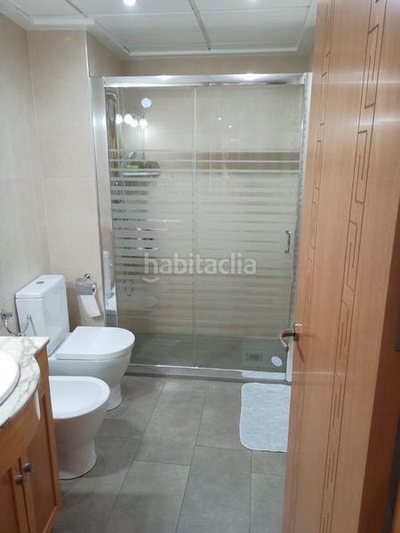 Foto 9a08136e-7ff9-4bb4-ab5a-18bd60ae46a9. Miete etagenwohnung in Playa Levante Santa Pola