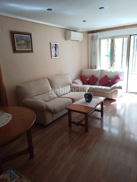 Foto e0d03eb9-10ea-4db1-a402-c1bd618c92c1. Miete etagenwohnung in Playa Levante Santa Pola