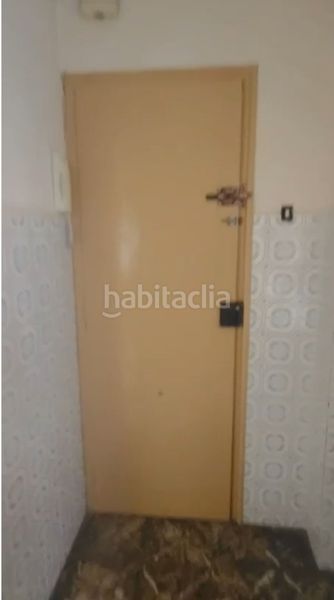 Foto 72d38ec2-1170-48a8-943d-190e56d92862. Piso  para reformar en venta en Las Trescientas-San Francisco-Ciudad Vergel Elda
