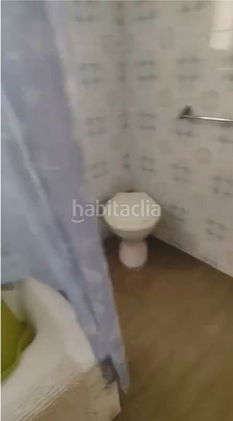 Foto b23a738d-1494-453d-9534-bea0a2fdd18d. Piso  para reformar en venta en Las Trescientas-San Francisco-Ciudad Vergel Elda