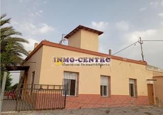 Xalet a Crevillente. Chalet en venta en crevillente