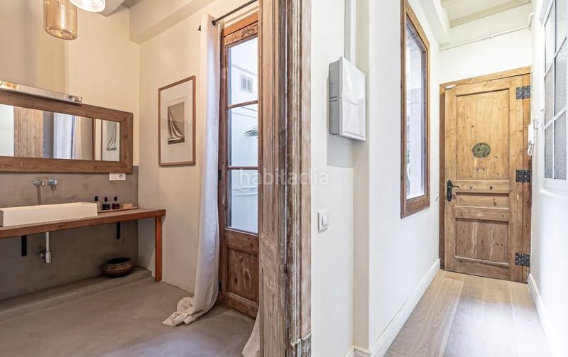 Foto ad3d1c3f-4be6-4b11-baef-23835b53b707. Pis a Gòtic Barcelona