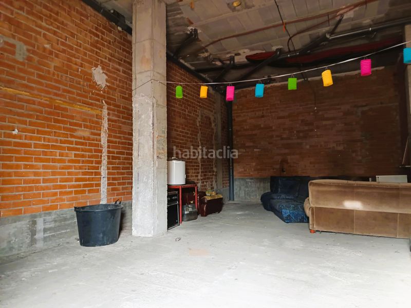 Foto 9032d1aa-4647-40d6-9691-b512a0f0b791. Local comercial a calle los cedros 4 a Lardero