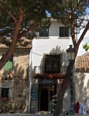 Edificio en Paseo de los españoles 16. Edificio uso mixto en navacerrada