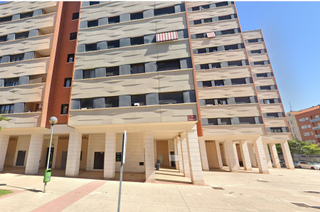 Local Comercial en Calle Fuenmayor 68
