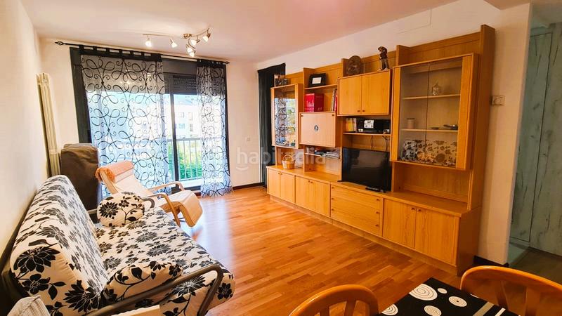 Foto 0898a334-639f-4b8d-8b93-aef474478a52. Lloguer apartament a Cirueña