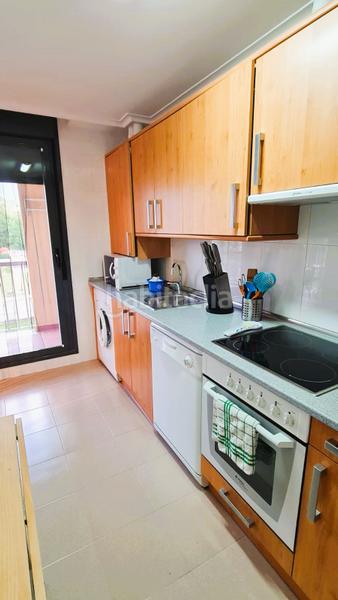 Foto e407055b-12ca-4aaa-b2ee-a8f25d0ab7c8. Location appartement dans Cirueña