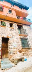 Casa  Calle barrio bajero. Casa de 4 alturas en ajamil de cameros