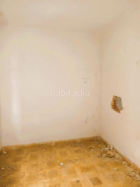 Foto 4889c12a-190d-435c-b077-ef9898ba4b82. Edificio en calle hortal 11 en Lardero