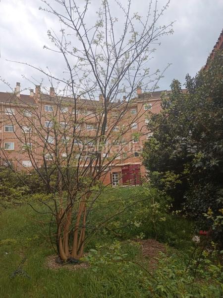 Foto a73d0556-0368-470d-ba48-3d568b7749a6. Edificio en calle hortal 11 en Lardero