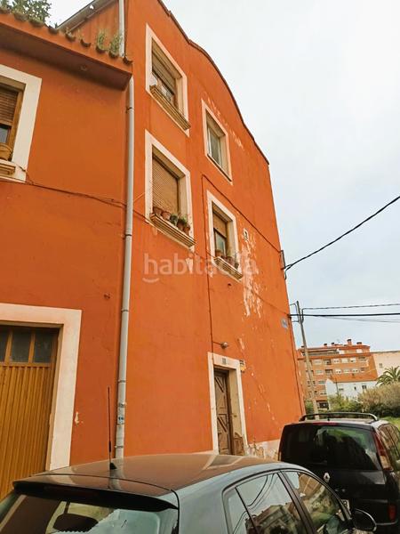 Foto be03ce48-c8bc-46e5-910e-a30ddf15b3b8. Edificio en calle hortal 11 en Lardero