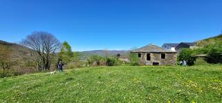 Masia a Lugar pasantes 32. Casa de piedra con fincas anexas de más de 2 hectareas.