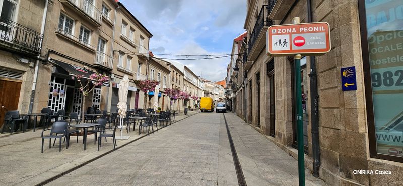Foto 4460d798-dc26-4b48-b709-62820f4d0060. Edificio in rúa de leonardo rodríguez 8 in Chantada