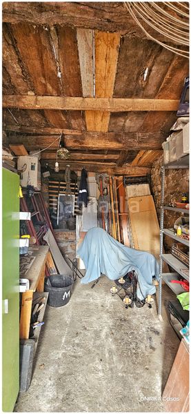 Foto 6f15f490-6d98-472e-bce1-74fc0400697a. Masia a Petín