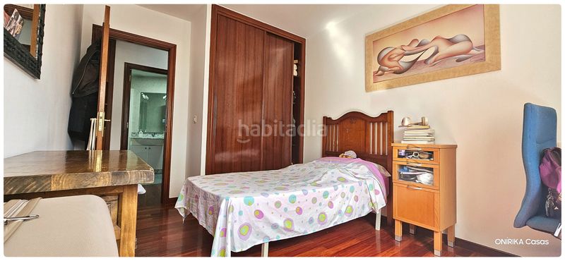 Foto c4bbb692-8168-41da-8dba-008796fde645. Pis a rúa pedregal 5 a Bertamirans Ames