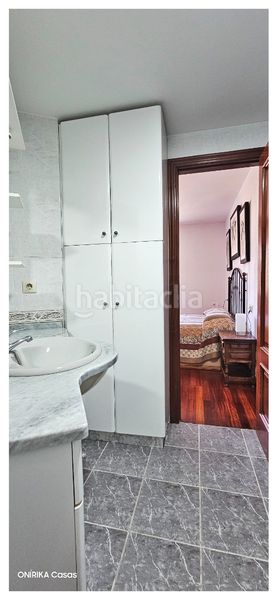 Foto f387f0f7-369c-4f1e-846d-d6d6bd74c4bf. Piso en rúa pedregal 5 en Bertamirans Ames