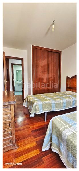Foto f852f66f-490a-4e6e-855b-90186c8cc085. Piso en rúa pedregal 5 en Bertamirans Ames
