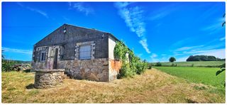 Casa en Caserio o romeo 3. Finca de 9.300 m� con vistas libres a 3 minutos de sarria e a 10