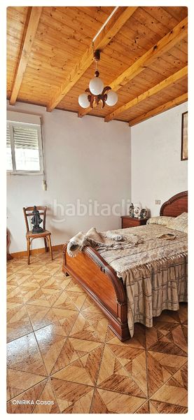 Foto 197cc4dc-4b32-4be0-93d8-1c1a068727d1. Casa amb calefacció a Monforte de Lemos