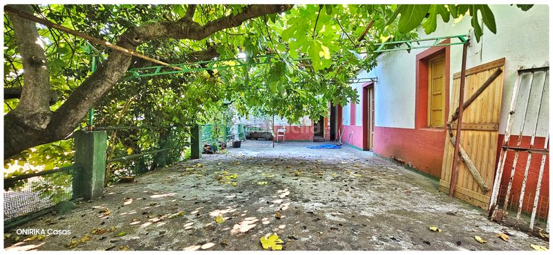 Foto c21a88ca-68b0-492a-9668-b1c8ea18e775. Casa in rúa do progreso 174 in Rúa (A)