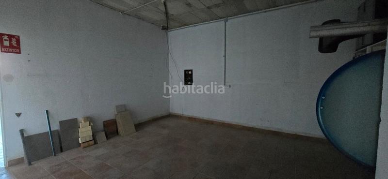 Foto 3b3e1da5-e04a-4455-9aee-09e08cc63fc5. Location local commercial dans Chapín - Campus Universitario - Navinco Jerez de la Frontera