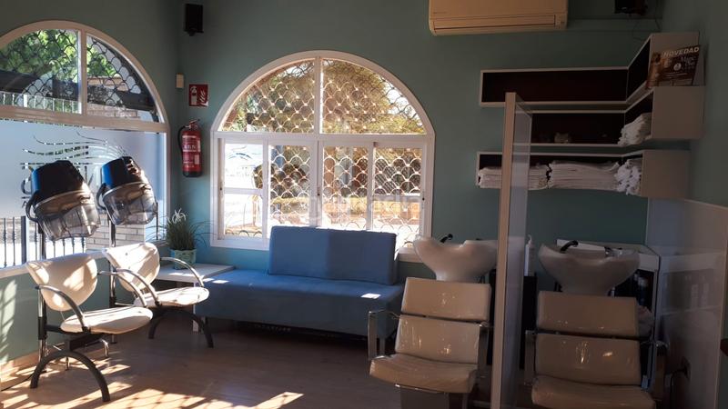 Foto 3e63fea8-ed36-4289-befd-fab9e94168b0. Local comercial a calle manuel alejandro 5 a El Altillo Jerez de la Frontera