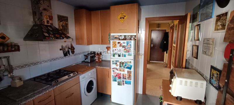 Foto fc822620-2722-4e2b-98f1-0a12bab90565. Casa adossada amb xemeneia a El Rocío - La Milagrosa Jerez de la Frontera