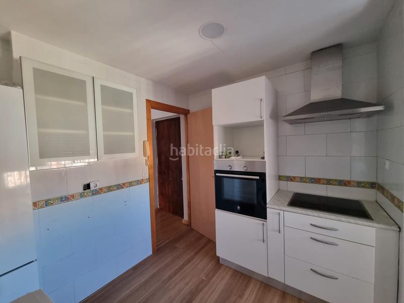 Foto 1ce0b223-e4b5-4f2e-994b-33b320c0254a. Alquiler piso en calle república saharaui 12 en Pago San José - Princi - Jerez Jerez de la Frontera