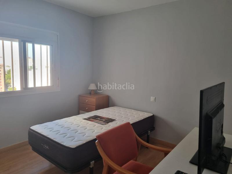 Foto 8f39ce90-6377-4cfb-8d57-dfb8c2779903. Alquiler piso en calle república saharaui 12 en Pago San José - Princi - Jerez Jerez de la Frontera