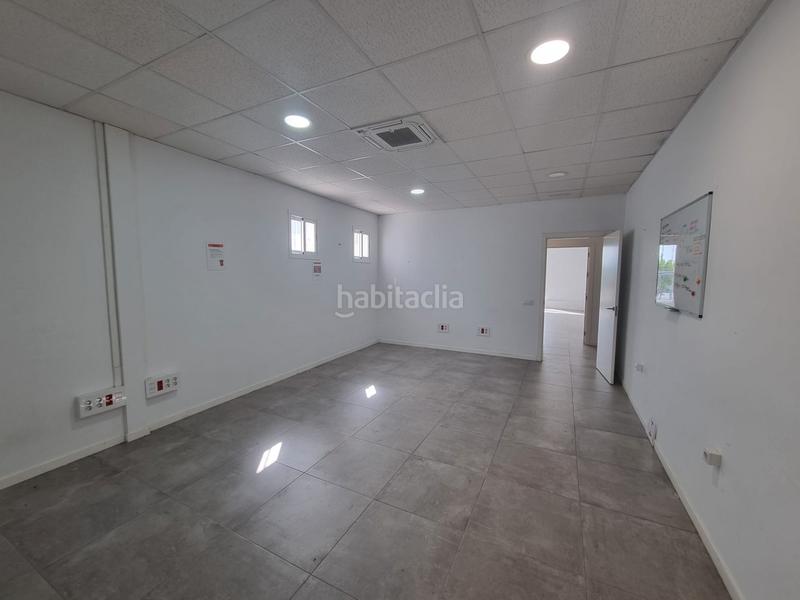 Foto a5a941f2-689a-439b-a93d-01c3454b50ef. Capannone industriale in Picadueñas Jerez de la Frontera