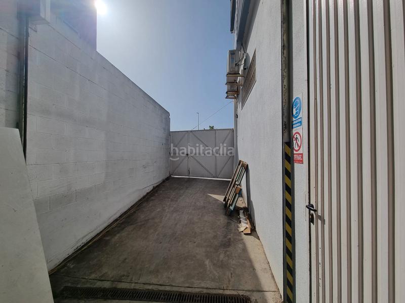 Foto f77e9733-87d2-491c-ab67-b82883131a34. Capannone industriale in Picadueñas Jerez de la Frontera