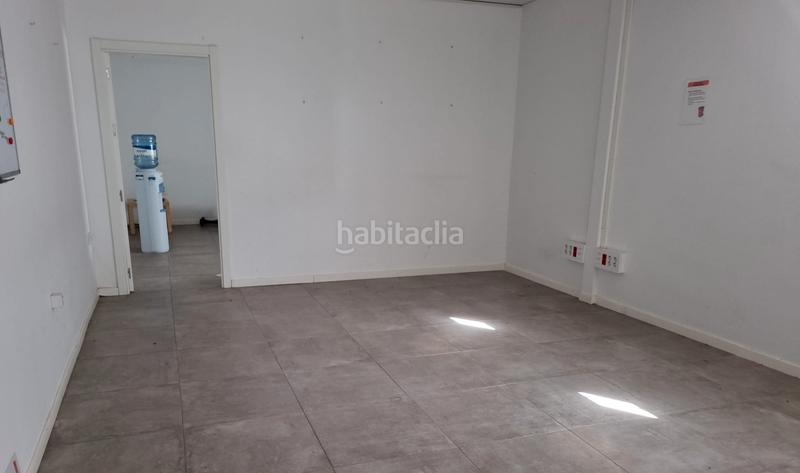 Foto dc7e634e-0988-4e71-bf34-40c024ec735d. Nave industrial en Picadueñas Jerez de la Frontera