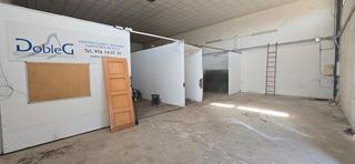 Location Bâtiment à usage industriel à Avenida sanlúcar 1. Solo alquiler con opción a compra