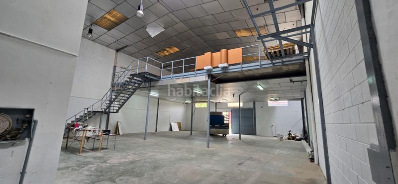 Foto 01dd42fa-1fdc-453a-afed-33cc2dca5de5. Alquiler nave industrial en calle sudáfrica 77b en Jerez de la Frontera