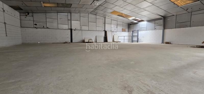 Foto 30e68c71-c5e8-409f-aaea-d220c99640d8. Alquiler nave industrial en calle sudáfrica 77b en Jerez de la Frontera