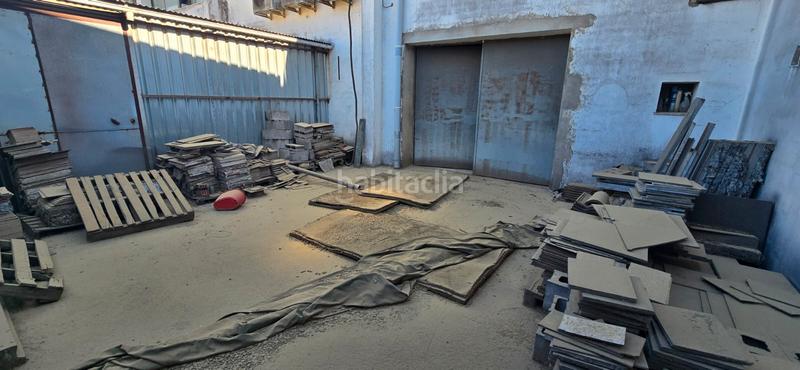 Foto 844a2cfa-b396-484c-8e33-e3b2591f3d0f. Location bâtiment à usage industriel dans avenida sanlúcar 1 dans Jerez de la Frontera