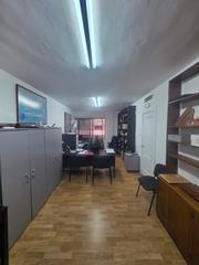 Bureau à Centro. Ideal inversores!!!!