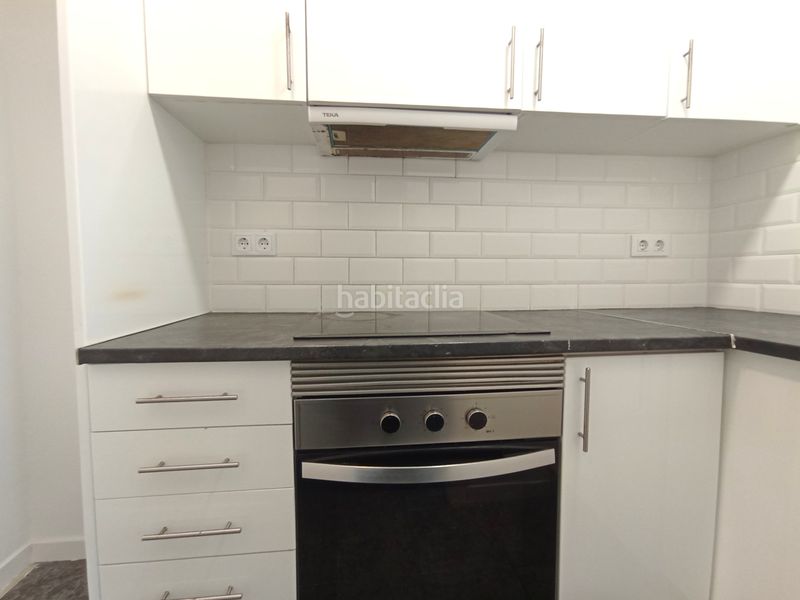 Foto cd16e190-0398-48d5-9959-a61435bc2a68. Flat in Rocafonda Mataró