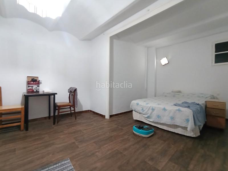 Foto 4915dbda-f87c-4d04-bea5-7b912fd93f63. Local commercial dans Sant Antoni Barcelona
