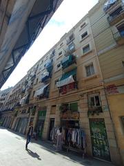 Locale commerciale  Carrer d'espalter. Locales en venta con alta rentabilidad