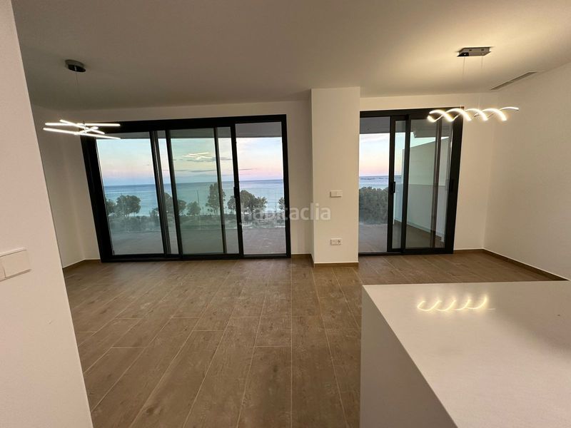 Foto 3ddbc8a8-9b72-444e-a2bd-f9d2ae2a00bd. Apartament amb calefacció aparcament piscina a Platja de Torres Vila Joiosa (la)