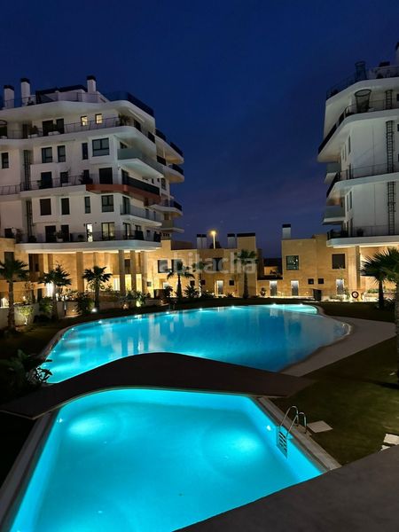 Foto 54dc390a-78ed-4b12-9eb8-a2f2d1ff078d. Apartament amb calefacció aparcament piscina a Platja de Torres Vila Joiosa (la)