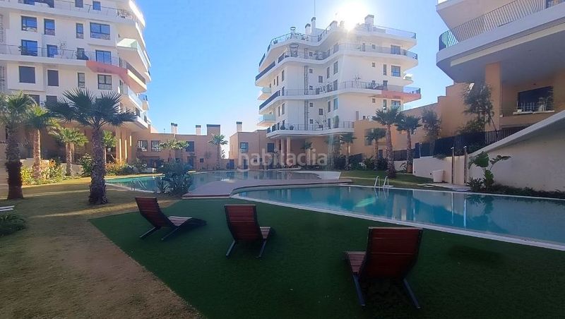Foto 56dfbafc-43ac-4140-a0f1-c75bb29ec223. Apartament amb calefacció aparcament piscina a Platja de Torres Vila Joiosa (la)